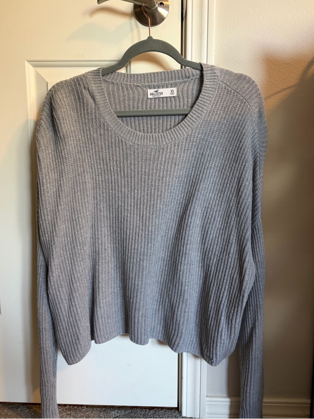 Hollister Light Gray Ribbed Crewneck Sweater